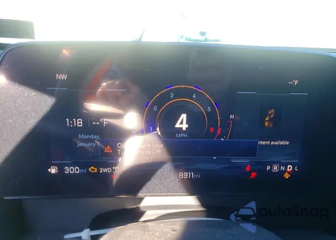 2025 Chevrolet Traverse Lt z USA, uszkodzony, nr VIN 1GNEVGRS6SJ286414